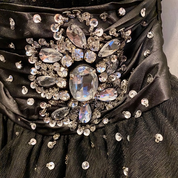 Black formal party dress size Xs - Picture 3 of 4